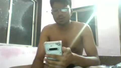 Snapshot of maxwell884480 chatting on 06-21-26, 06:54 maxwell884480 online show from 06-21-26, 06:54