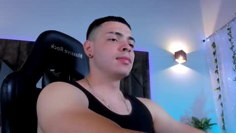 MAX online show from 03-03-25, 01:10