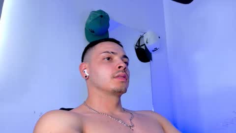 MAX online show from 09-24-25, 09:40