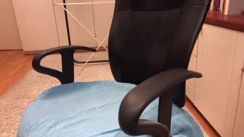 Max online show from 01-17-25, 06:47