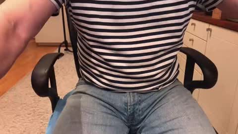 Max online show from 12-15-25, 07:12