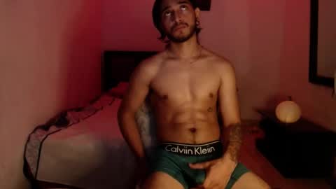 Snapshot of maxximus_10 chatting on 01-28-25, 08:57 maxximus_10 online show from 01-28-25, 08:57