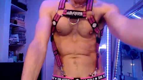 Maxxxbates online show from 10-19-25, 12:55