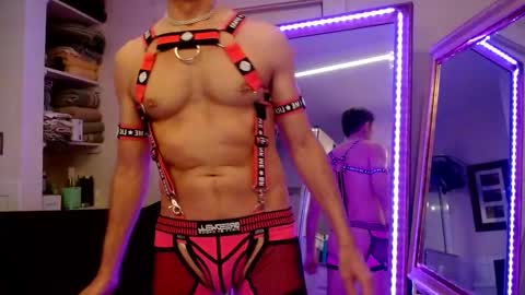 Maxxxbates online show from 02-15-26, 01:57