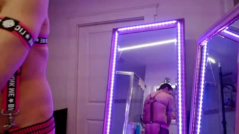 Maxxxbates online show from 04-05-26, 02:42