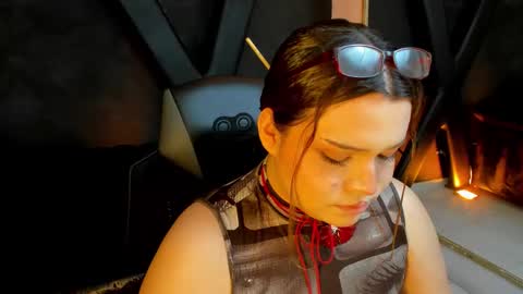 Snapshot of maxxxine_ chatting on 09-23-25, 09:29 Maxine Minx online show from 09-23-25, 09:29