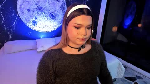 Snapshot of maxxxine_ chatting on 10-08-25, 05:49 Maxine Minx online show from 10-08-25, 05:49