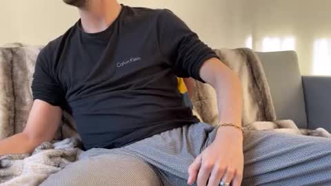 MaxXxurbate online show from 12-15-24, 12:49