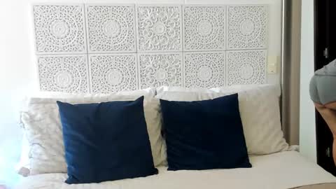 Snapshot of maxzy_star chatting on 01-27-25, 07:24 Victoria online show from 01-27-25, 07:24