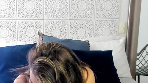 Snapshot of maxzy_star chatting on 02-04-25, 08:38 Victoria online show from 02-04-25, 08:38