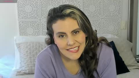 Snapshot of maxzy_star chatting on 03-06-25, 01:46 Victoria online show from 03-06-25, 01:46