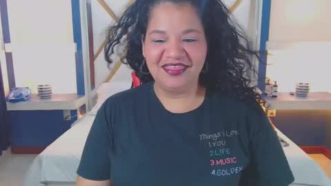 Snapshot of may_fk chatting on 10-24-25, 02:30 may_fk online show from 10-24-25, 02:30