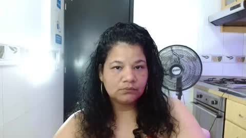 Snapshot of may_fk chatting on 12-23-25, 03:37 may_fk online show from 12-23-25, 03:37