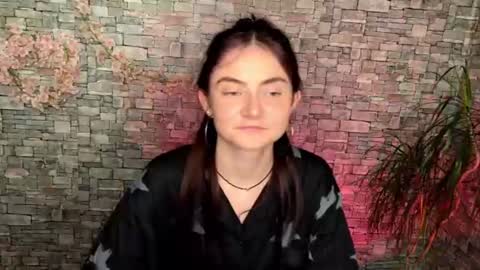 Snapshot of may_rollins chatting on 07-14-26, 01:50 may online show from 07-14-26, 01:50