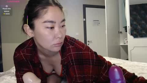 maya_kumashiro online show from 12-23-25, 04:43