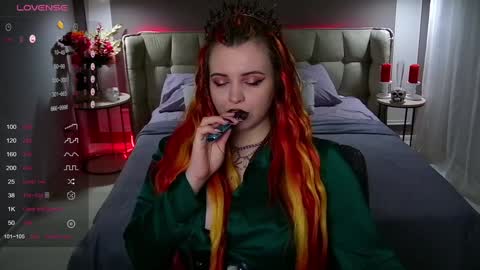 Snapshot of maya_mils chatting on 01-24-25, 01:35 Maya Mils online show from 01-24-25, 01:35