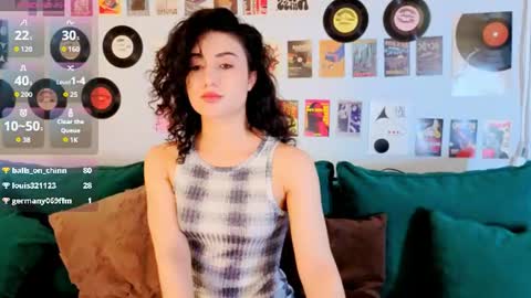 Snapshot of maya_rogerss chatting on 06-30-26, 02:51 Maya online show from 06-30-26, 02:51