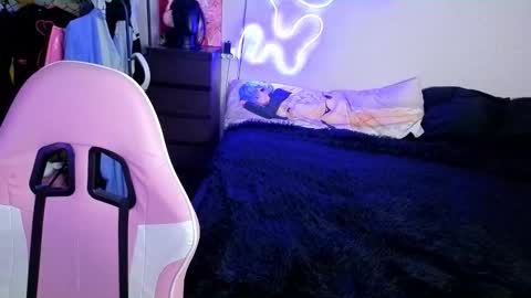 Snapshot of maya_viola chatting on 10-07-25, 05:59 Maya Viola online show from 10-07-25, 05:59