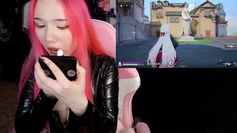 Snapshot of maya_viola chatting on 11-26-25, 06:03 Maya Viola online show from 11-26-25, 06:03