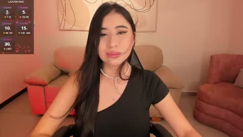 Snapshot of mayamoretti chatting on 06-23-26, 08:29 Maya online show from 06-23-26, 08:29