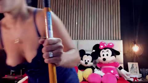 Nicolle Ruselle   Hello my lovely  schedule for great fun from  630 am and end 800 pm Colombian time I wait for you online show from 09-28-25, 10:53