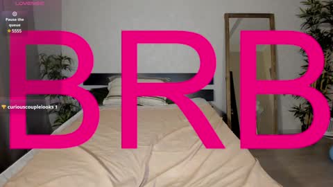 Snapshot of maybe_mia chatting on 12-10-24, 11:22 Mia GMT2 Mon 3-9 AM Tue 3-9 AM Wed 3-9 AMThur 10 AM - 4 PM Fri 3-9 AM Sat 3-9 AM Sun 3-9 AM. online show from 12-10-24, 11:22