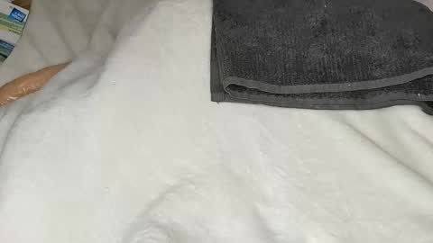 Snapshot of maybeanal chatting on 11-29-25, 02:47 maybeanal online show from 11-29-25, 02:47