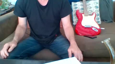 maybearope online show from 06-25-26, 10:58