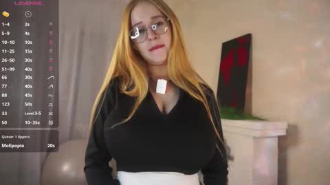 Milina online show from 02-09-26, 06:12