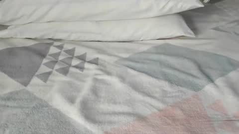 Snapshot of maybelline_666 chatting on 03-09-25, 04:11 Maybelline69 online show from 03-09-25, 04:11