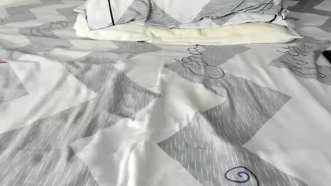 Snapshot of maybelline_666 chatting on 10-27-25, 08:18 Maybelline69 online show from 10-27-25, 08:18