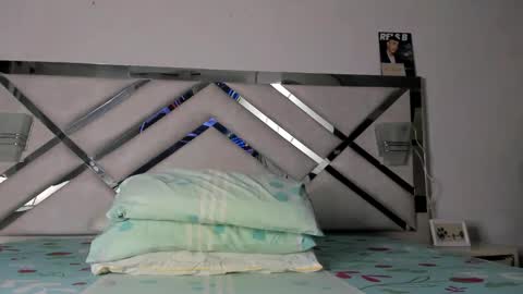 Snapshot of maybelline_666 chatting on 11-04-25, 09:36 Maybelline69 online show from 11-04-25, 09:36