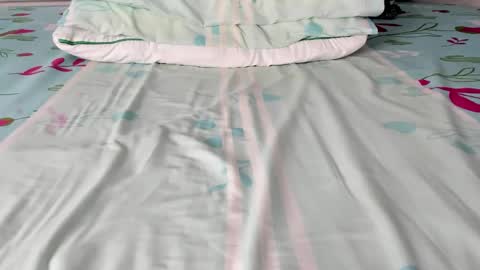 Snapshot of maybelline_666 chatting on 11-07-25, 07:25 Maybelline69 online show from 11-07-25, 07:25