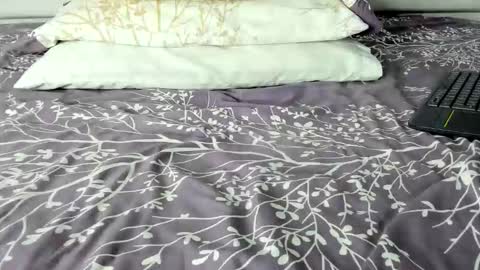 Snapshot of maybelline_666 chatting on 11-17-25, 07:30 Maybelline69 online show from 11-17-25, 07:30