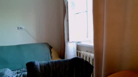 maybloom_ online show from 05-15-26, 05:14