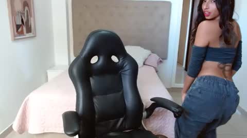 MAYA online show from 01-07-26, 08:22