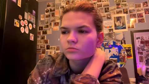 Rose online show from 03-17-26, 05:16