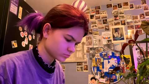 Rose online show from 04-05-26, 07:33