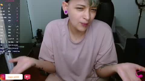Snapshot of maylyy_kan chatting on 06-04-26, 05:19 Mayle kan online show from 06-04-26, 05:19