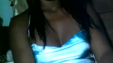Snapshot of mayolu586 chatting on 05-12-26, 10:18 Maya online show from 05-12-26, 10:18
