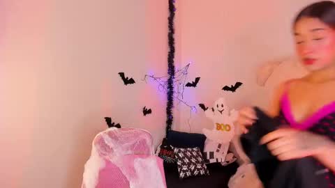 may online show from 10-09-25, 09:02