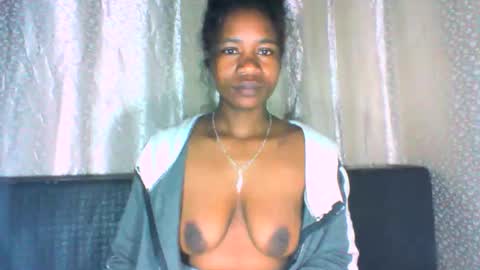 mayrah online show from 10-12-25, 12:09