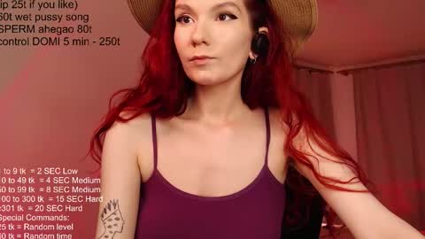 Snapshot of mayrumey chatting on 11-30-25, 11:58 mayrumey online show from 11-30-25, 11:58