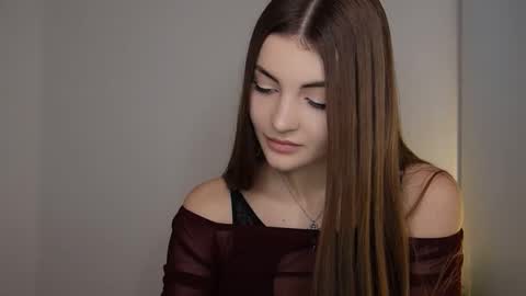 Snapshot of mayttease chatting on 11-22-25, 07:07 mayttease online show from 11-22-25, 07:07