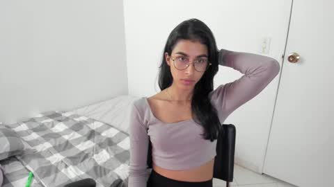 mazikeen_18 online show from 12-18-25, 12:33