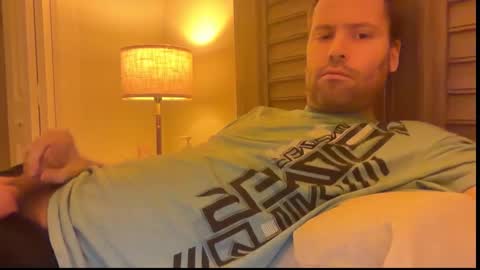 Snapshot of mbnc chatting on 01-11-26, 12:48 lol online show from 01-11-26, 12:48