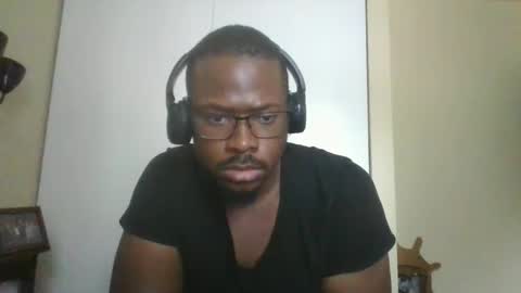 Snapshot of mbsupreme chatting on 10-07-25, 03:53 Mark online show from 10-07-25, 03:53