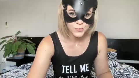 Kyla Wifey and Shaun online show from 02-10-26, 08:40