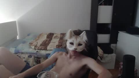 Snapshot of mcbrigete chatting on 04-23-26, 03:25 Bri online show from 04-23-26, 03:25