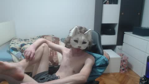 Snapshot of mcbrigete chatting on 04-28-26, 01:48 Bri online show from 04-28-26, 01:48